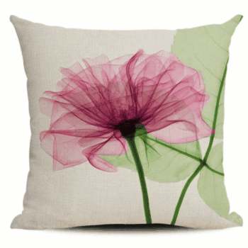 Housse de coussin 60x60 carrée avec fleur rose peinte.
