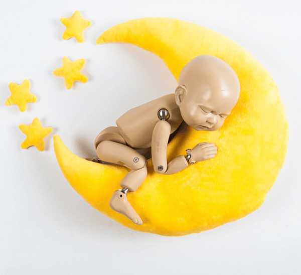 Coussin lune moutarde pour bébé 2022 09 01 14
